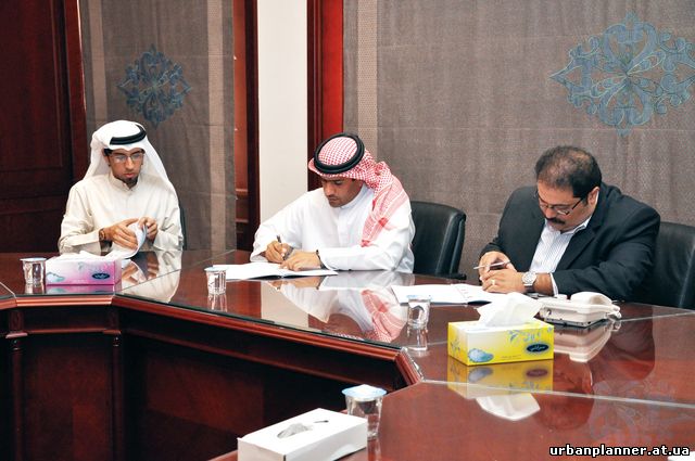 تخطيط الشارقة توقع عقد مشروع التصوير الجوي والمسح الطبوغرافي لإمارة الشارقة